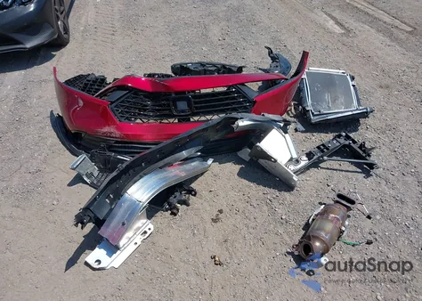 2024 Honda Accord Hybrid Sport-L z USA, uszkodzony, nr VIN 1HGCY2F7XRA009030